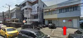 Disewakan ruko baru di Jln W. Mongisidi Bahu