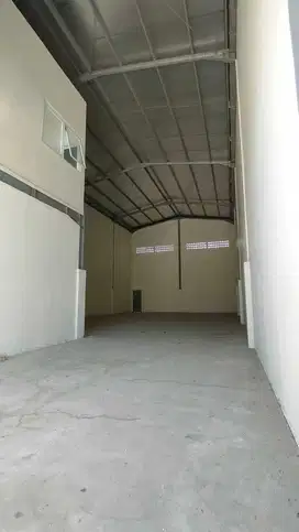 Disewakan Gudang Luas Siap Pakai di Kosambi Tangerang