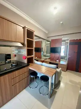 Jual Cepat Apartemen Gunawangsa Merr 2 bedroom furnish mewah