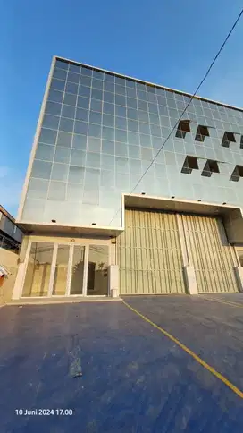 GUDANG + KANTOR 4 LANTAI BANGUNAN BARU