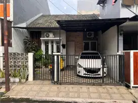 Rumah di Bsd Nusa Loka siap huni murah