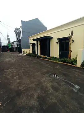 Dijual rumah di Kalisari Pekayon Jakarta Timur