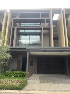 Dijual / disewakan rumah rapi siap huni di zora kanade
