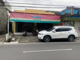 Tanah Pekarangan Bonus Bangunan Ruang Usaha Mangku Jln Utama Kledokan