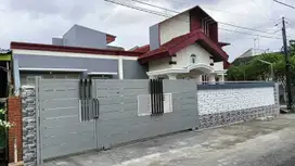 Rumah Mewah Lahan Luas Rapi Bersih