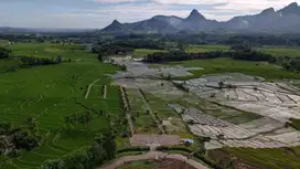 DIJUAL TANAH MURAH PINGGIR JALAN PROPINSI PEMANDANGAN PEGUNUNGAN