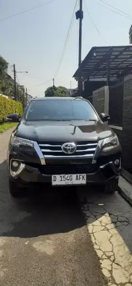 TOYOTA FORTUNER VRZ SOLAR 2017 AT