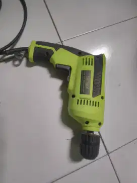 Bor listrik siap pakai dril tanpa kunci