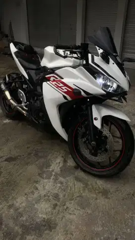 Dijual cepat R25 ABS 2016