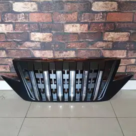Grill Depan Model Apollo Toyota Rush 2017 - 2024