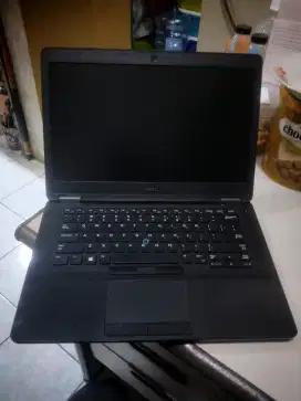 Dell latitude E5470 core i5 gen 6