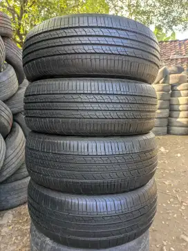 Ban copotan ring 18 235/55