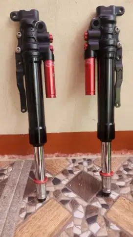 Shockbreaker depan KTC Matrix