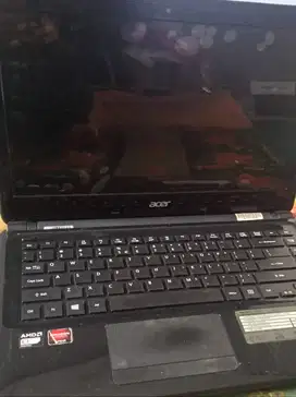 Laptop  ACER  Aspire  E1-422