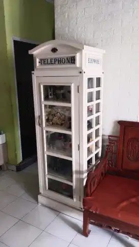Lemari konsep telepon
