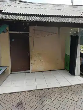 Dijual RUmah Kontrakan 3 petak dijual cepat tanpa perantara