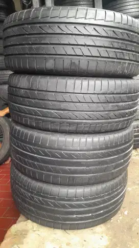Ban copotan mazda Dunlop sp sportmax 215/45 R18 80% 2022. 4pcs