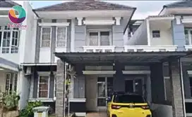 Rumah 2 lantai dekat mall living world kota wisata
