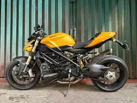 Ducati SF Streetfighter  848, Low KM, FP, pajak pjg, street fighter