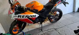 Honda CBR 150 R