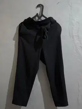 Celana wanita H&M