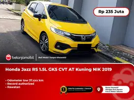 [ LOW KM ] Honda Jazz RS 1.5L GK5 CVT AT Kuning 2019/2020