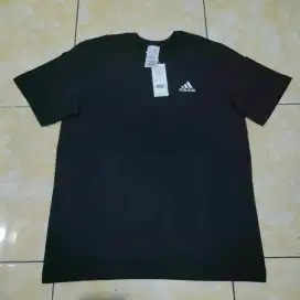 Kaos T-Shirt Adidas Essential
