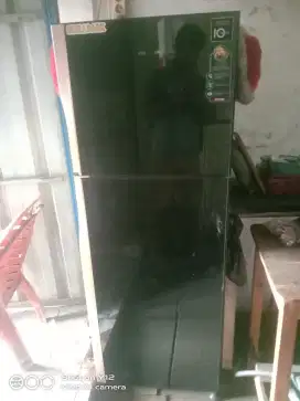 Jual kulkas 2 pintu Merk Polytron