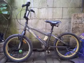 Sepeda BMX WIMCYCLE