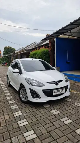 Mazda 2 V Matic 2014 Dp 5 Juta Promo