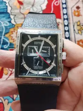 Jual cepat jam Ferrari hitam kotak