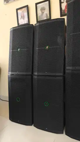 Speaker Mackie Thump 212 1400w (Like New)