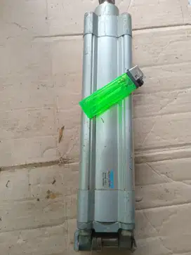 Pnumatik festo DNCB50-150PPV