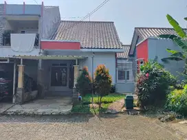 Rumah Strategis Tanah Hook di Tanah Sereal Kota Bogor