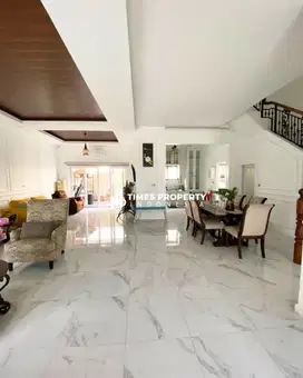 Rumah Siap Huni di komplek Merci