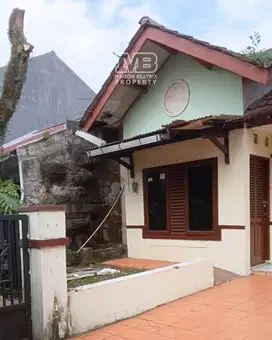 RUMAH MURAH LOKASI SANGAT STRATEGIS DI VILA DAGO CLUSTER ALAM ASRI
