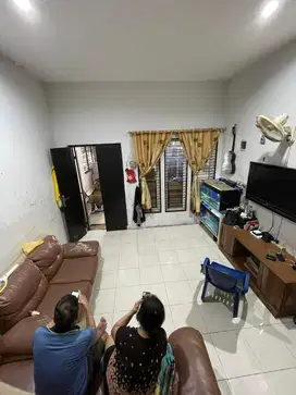 Dijual rumah di komplek greenville ( jalan bakti luhur)