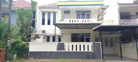 Rumah 2lt 10x20 200m 4KT Taman Modern Cakung Jakarta Timur