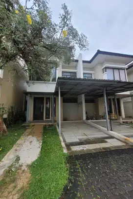 Dijual Rumah dalam Cluster di The Eminent BSD City