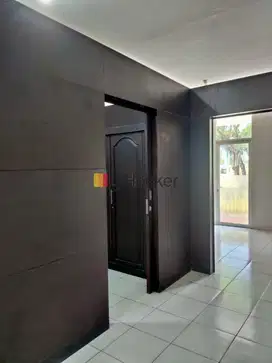 Dijual Ruko di Kota Baru Parahyangan Bandung, Strategis 3 Lantai Full