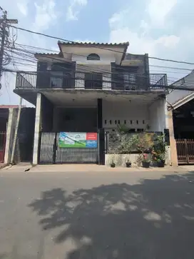 Dijual Cepat Rumah tinggal berikut Kosan dan kontrakan di Pancoran