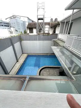 Dijual Rumah Mewah Full Furnished ada kolam renang di Kopo Bandung