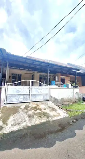 Dijual Murah Rumah Di Regensi Melati Mas Tangerang Selatan