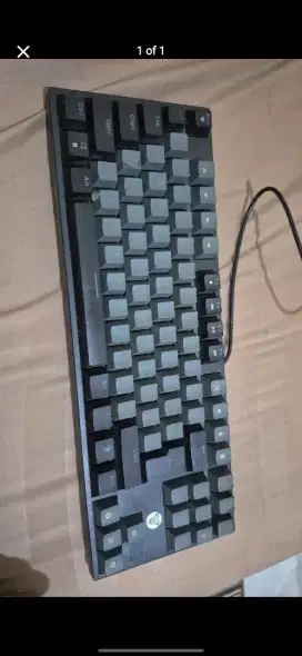 Keyboard Mechanical Fantech Atom MK876