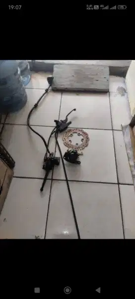 Paket rem cakram depan Vario