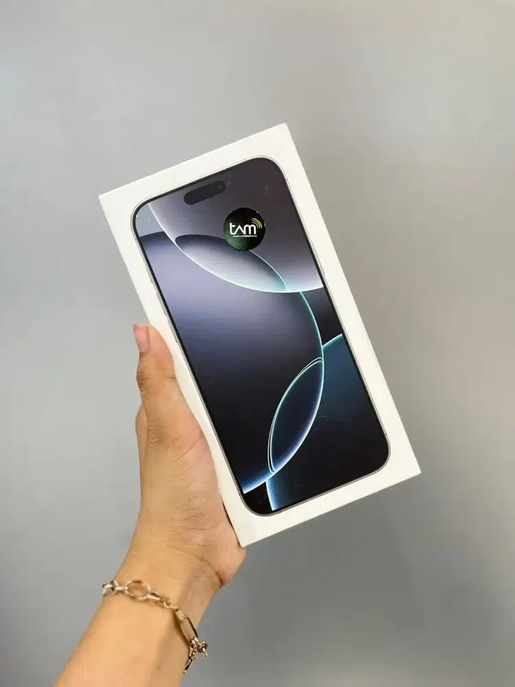 IPHONE 16PRO 128GB BLACK TITANIUM SISA 1UNIT GRATIS TECPRO