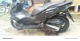 PCX HITAM 150CC
