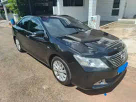 TOYOTA CAMRY V AT 2.5 - 2013