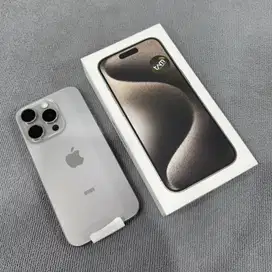iPhone 15 Pro 128GB Natural Titanium iBox Garansi on mulus