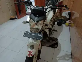Dijual motor byson tahun 2011